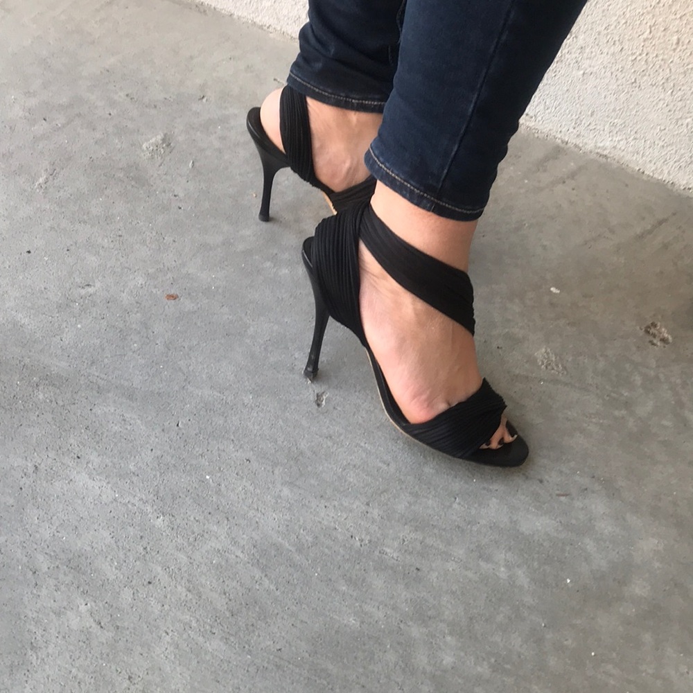 Authentic Gucci black heels size 8.5